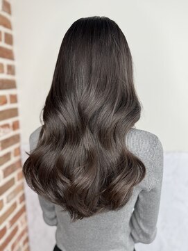 エニー 栄(Any) くびれカット