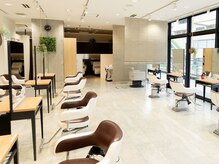 イメージア ボーノ相模大野店(IMAGE-A)の雰囲気（シンプルな内装で広々としたスペース◎[ヘッドスパ/ハイライト]）