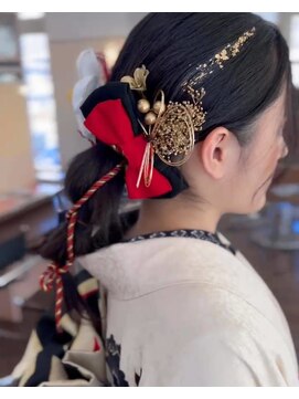 オービット O-bit ヘアデザイン 成人式アップスタイル