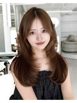 アマトウキョウスマートサロン(AMA TOKYO×Smart Salon) 韓国ヘア　レイヤー　顔まわり