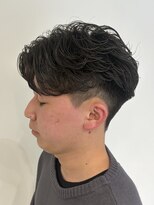 ニアウ 伊勢崎連取店(Niau) MEN’S HAIR/フェザーパーマ/刈り上げセンターパート/伊勢崎