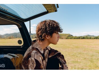 ロキ(Loki)の写真/ON・OFFどちらも決まるスタイルでプライベートもビジネスシーンもかっこよく！パーマスタイルもお任せ◎