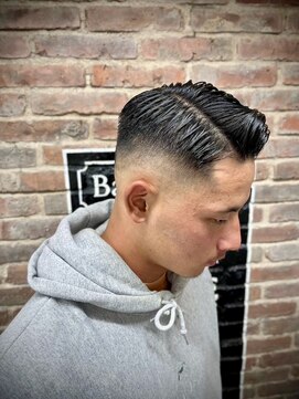 ヒロギンザバーバーショップ 神楽坂店(HIRO GINZA BARBER SHOP) 色気サイドパート