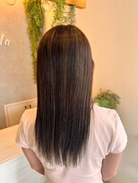 フィーラ(Feela) 白髪ぼかしハイライトカラー