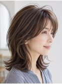 50代60代〇 レイヤーカット 白髪ぼかしハイライト 脱白髪染め