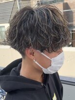 波巻きスパイラルパーママッシュショート無造作パーマ刈り上げ