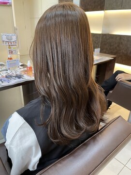 フォルテ 草薙店 ブリーチなしオリーブベージュ♪