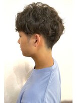 ルートプラス(RUTO+) 【スパイラルパーマ】ツーブロック×刈り上げ
