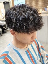 ニアウ 伊勢崎連取店(Niau)&nbsp;波巻きスパイラルパーマツイストスパイラルパーマメンズマッシュ