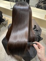 ロロ(ro-ro) 【恵比寿 ro-ro】ストレート矯正で至高の潤艶髪