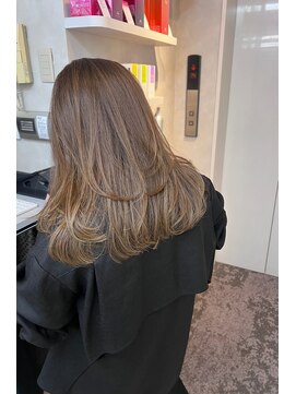 キイ ギンザ(k.e.y GINZA) インナーハイライト