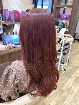 ヴィサージュ ユニール(VISAGE unir) 【泉 果穂】愛され赤みピンク♪