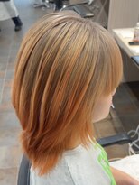 サロンドジョー(salon de joe) ケアブリーチダブルカラーインナーカラーショートボブレイヤー