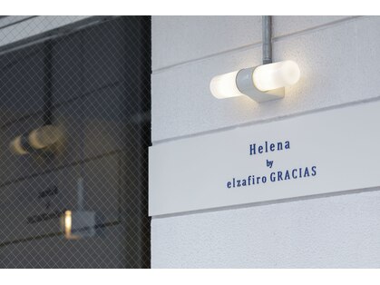 エレナ(Helena)の写真