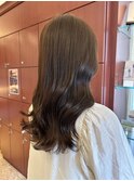 ブラウンベージュ