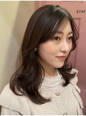 かきあげミディアムヘアくびれ巻き韓国ヘアレイヤーカット