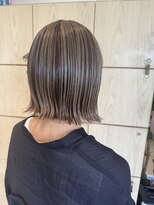 アドラーブル 万代店 (adorable)&nbsp;アンブレラカラーくすみベージュ外ハネボブ20代30代40代