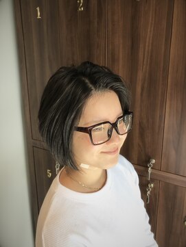 リバレッジ 広尾(Leverage) 大人とろみまとまりショートボブ