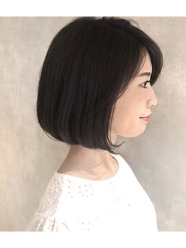 アイディール(:ideal) 30代40代☆黒髪バージン毛にシークレットハイライトで柔らかボブ