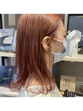 フェンヘアーアイス 中目黒(Fen.hair ici) コーラルピンク　ブリーチ　ミディアム