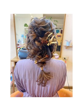 キキ 美容室(KIKI) 編みおろし☆