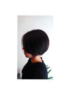 リルシェアサロン(RiRe share salon) 丸みショートボブ
