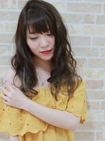 ヘアーラヴィアン(Hair) 【ラヴィアン】ゆる巻きセミロング/さり気ないインナーカラー