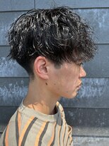 ヒュイル バイ ニアウ(Hwyl by Niau)&nbsp;メンズマッシュパーマ波巻スパイラルパーマニュアンスパーマ