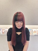 ウタリ(utari)&nbsp;ブラックピンク【難波 桜川/ケアブリーチ】