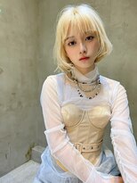 ロイド(Lloyd)&nbsp;【Lloyd 大宮】ホワイトブロンド×ミニボブ