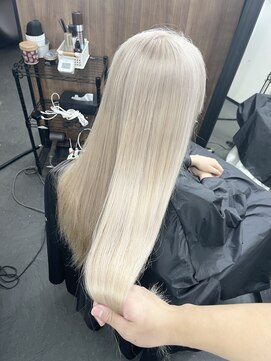 いろあそび 八王子 ホワイトベージュ