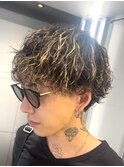 渋谷メンズメッシュメンズマッシュウルフパーマ縦落ちツイスパ