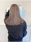 ミルクティーベージュ