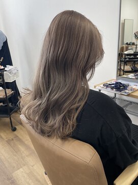 ユッカ 梅田(YUCCA) 【YUCCA】大人可愛い/ロング/milk tea beige