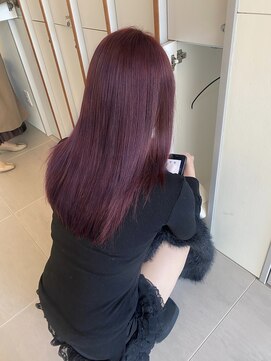 ローレンアオ(LOREN AO) イメチェン/ホワイトブロンド/外ハネボブ/美髪/栄矢場