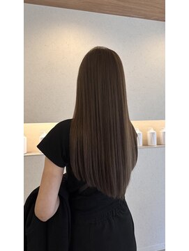 ウタリ(utari) 脱白髪染め×ハイライト【難波 桜川/脱白髪染め】