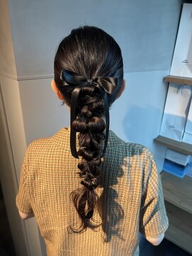 シャルムバイケンジ(Charm.by KENJE) 【ローポニーテール】結婚式/銀座/ヘアセット/アレンジ