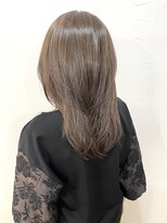 グラビートーキョー(GRABY tokyo)&nbsp;白髪ぼかし×超高濃度水素カラー×ローレイヤー