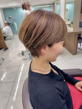 アッシュ 下北沢店(Ash) 白髪染めハイライトのコンパクトショート