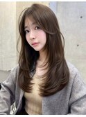 20代30代お洒落♪レイヤーカット韓国ヘアーグレージュカラー