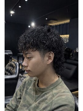 ジ オブスキュア(THE OBSCURE) 波巻きスパイラルパーマ