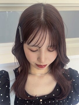 ソエラ(Soera) 大人可愛い、綺麗なお姉さんのくびれ巻き/艶感ピンクブラウン