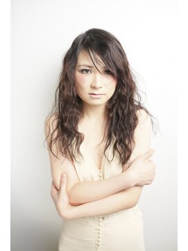 オーバーキャプテンネイキッド(OVER CAPTAIN NAKED) ウェットテクスチャーWAVE×人気の撮影プラン