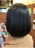ツヤ髪ミディアム