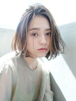 ワンカールボブ_オリーブカラーハイライトカラー_8088