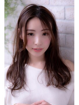 ヘアーアートシフォン 池袋西口店(Hair art chiffon) 切りっぱなしハイライトカラー濡れ髪大人ガーリーフェザーバング