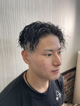 ピース(PEACE) ツイストフェード