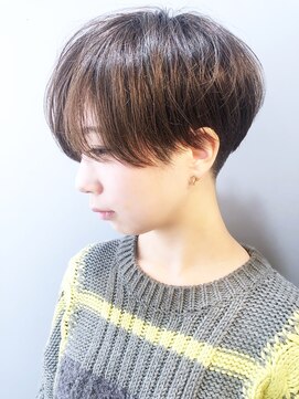 ラウンジ モリオ イケブクロ(Lounge MORIO Ikebukuro) 【morio池袋】20代30代40代 センターパート丸み刈り上げショート