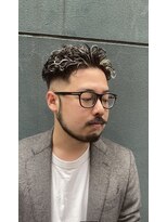 日本橋ホワイトメッシュ　スキンフェード宮城リョータ風パーマ