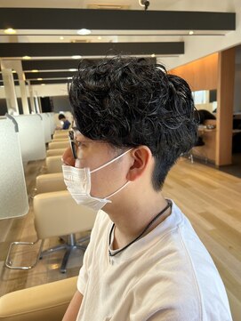 シアン(cyan) ゆるふわパーマ